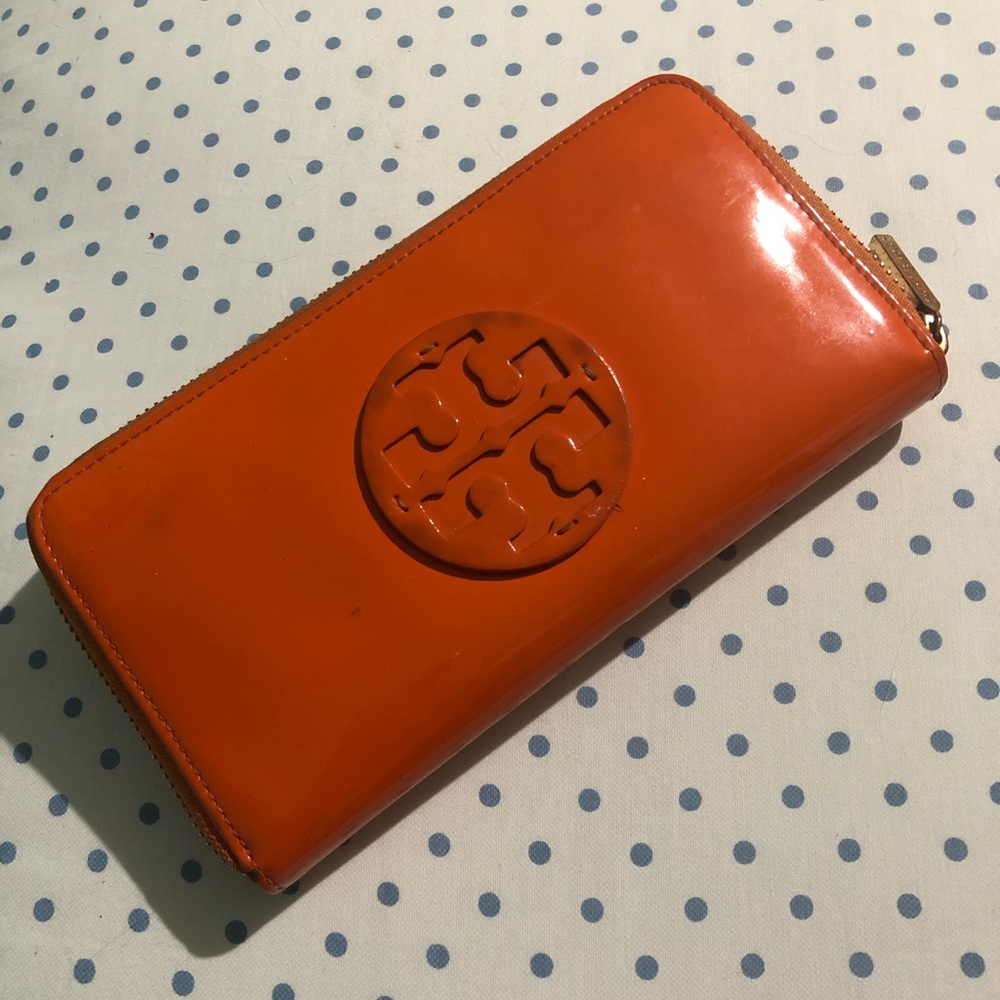 Tory Burch  Orange wallet